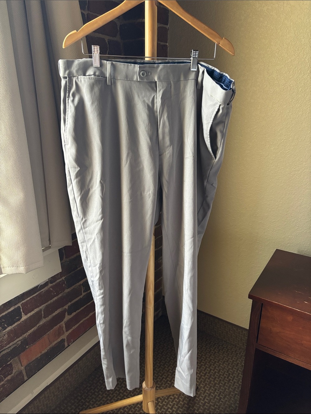 Saddlebred Men's gray Dress Pants - Tailored Interior Label Size 40x30